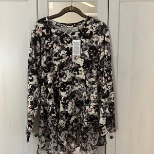 LOGO lounge top, size large